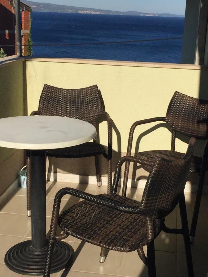 Apartmani Atila Damir オミシュ エクステリア 写真