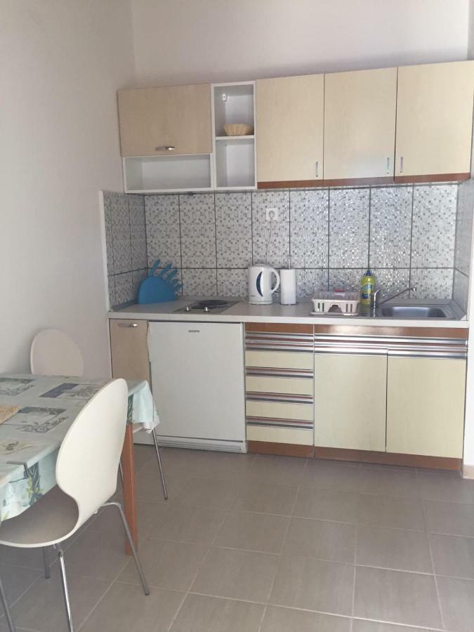 Apartmani Atila Damir オミシュ エクステリア 写真